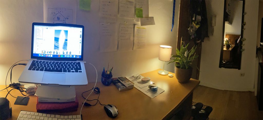 Working at home since forever - My Studio apartment in Malaga Old Town 2019