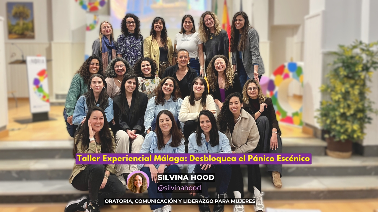 Foto grupal con las asistentes del Taller Pánico Escénico + Miedo a hablar en público Silvina Hood